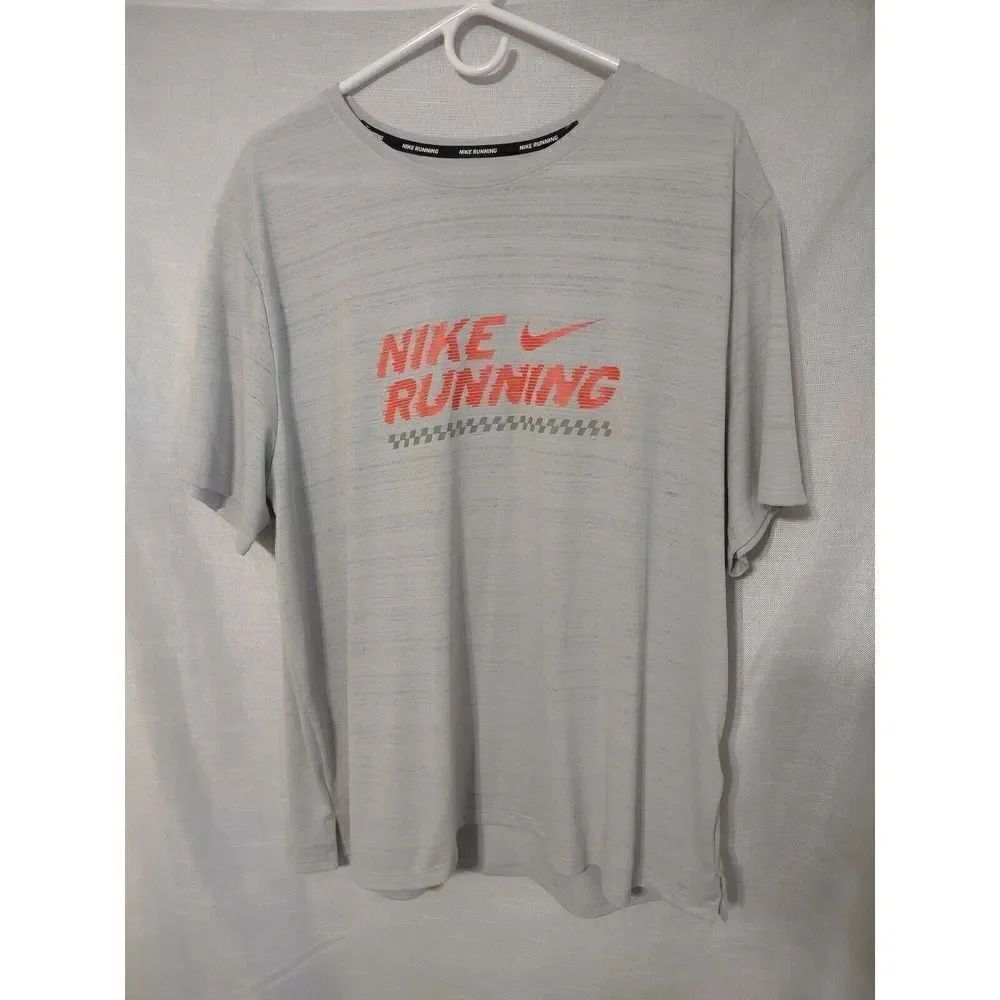 Men's Nike Dri Fit Running T-Shirt Size XL Activewear 100% Polyester Ready Run